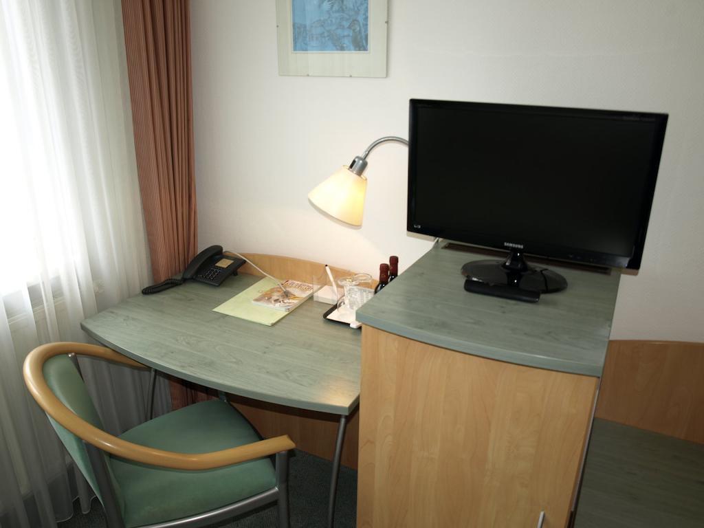 Central-Classic Hotel Stuttgart Bilik gambar